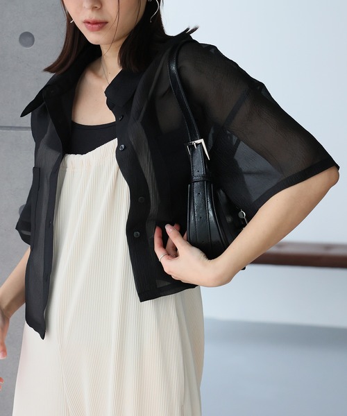 Doula Doula(ドゥーラドゥーラ)の「オーガンジーWポケットシャツ(シャツ/ブラウス・レディース・ピンク/グレー/ナチュラル/ブラック・FREE)」の5枚目の写真