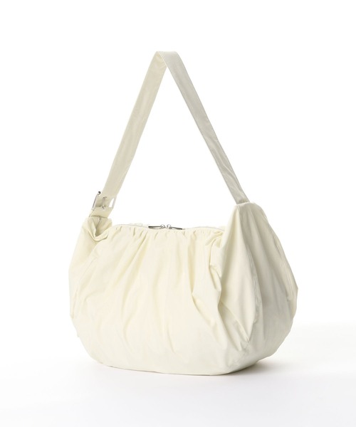 Heather（ヘザー）の「ナイロンボディBAG  110533（ボディバッグ/ウエストポーチ・レディース・ブラック/アイボリー・ONE SIZE）」の4枚目の写真