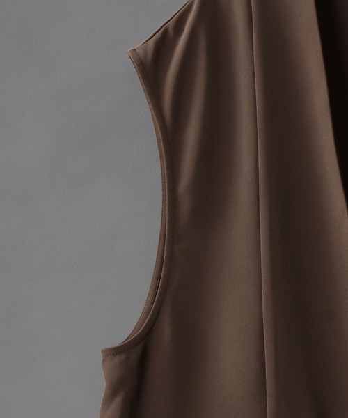 SITRY（シトリー）の「Twill Fabric Drape No Collar Gilet/別注 オーバーサイズ ドレープ ノーカラー ジレ ベスト レディース メンズ（ベスト・メンズ・チャコール/ブラック・M/L）」の5枚目の写真