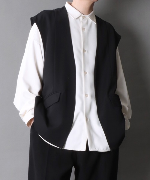 SITRY（シトリー）の「Twill Fabric Drape No Collar Gilet/別注 オーバーサイズ ドレープ ノーカラー ジレ ベスト レディース メンズ（ベスト・メンズ・チャコール/ブラック・M/L）」の13枚目の写真