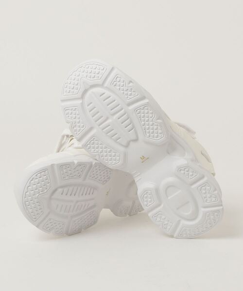 lus.(ラスドット)の「メッシュスニーカーサンダル(スニーカー・レディース・ベージュ/ホワイト/ブラック・L/LL/M/S)」の5枚目の写真