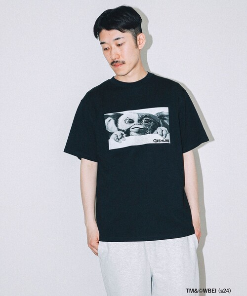 BEAMS T(ビームスティー)の「BEAMS / Gremlins Print T-Shirt(Tシャツ/カットソー・メンズ・ブラック/ホワイト・L/M/XL)」の1枚目の写真