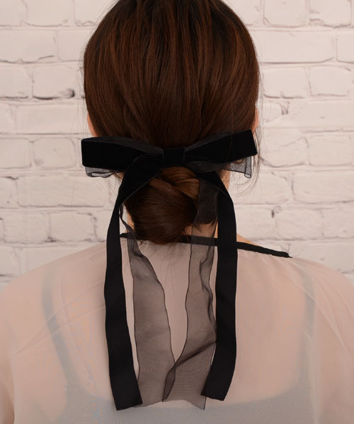 TONE SELECT GOODS（トーンセレクトグッズ）の「【float】シフォン ベロア ベルベット ブラック ロングリボン バレッタ（バレッタ/ヘアクリップ・レディース・ブラック・FREE）」の3枚目の写真