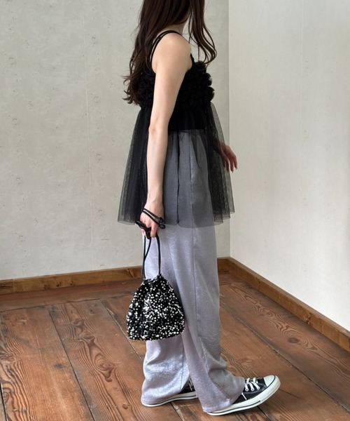 Per sist ence（パーシエンス）の「メタリックサテンストレートパンツ（その他パンツ・レディース・グレイッシュベージュ/ブラック/アイボリー/シルバー・FREE）」の12枚目の写真