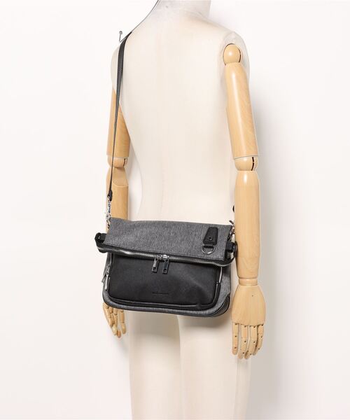 m.f.editorial(エムエフエディトリアル)の「m.f.エディトリアル メンズ ツイル配色 3WAYショルダーバッグ(ショルダーバッグ・メンズ・ブラック・FREE)」の6枚目の写真