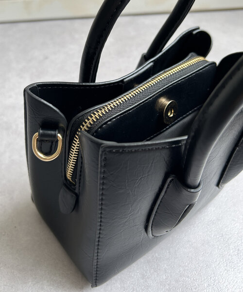 Thevon（ゼボン）の「合皮ミニトート（トートバッグ・レディース・ブラック/グレイッシュベージュ・FREE）」の10枚目の写真