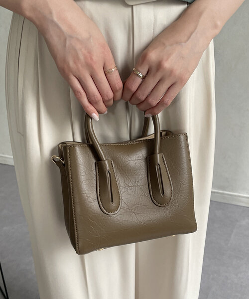 Thevon（ゼボン）の「合皮ミニトート（トートバッグ・レディース・ブラック/グレイッシュベージュ・FREE）」の14枚目の写真