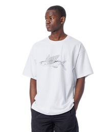 Knuu（ヌウ）の「Flying Fish Tee / 飛魚Tシャツ（Tシャツ/カットソー）」