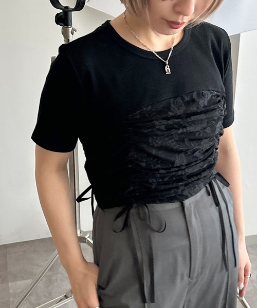 apres jour mignon(アプレジュールミニョン)の「【apres jour mignon】シアーレースドロスト切り替えリブTシャツ【ZOZOTOWN限定アイテム】(Tシャツ/カットソー・レディース・ブラック/オフホワイト/チャコールグレー/ナチュラル/ブラック系その他・フリー/X-LARGE)」の1枚目の写真