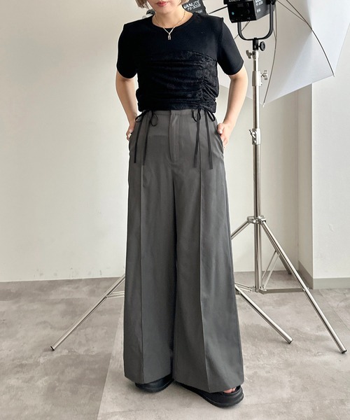 apres jour mignon(アプレジュールミニョン)の「【apres jour mignon】シアーレースドロスト切り替えリブTシャツ【ZOZOTOWN限定アイテム】(Tシャツ/カットソー・レディース・ブラック/オフホワイト/チャコールグレー/ナチュラル/ブラック系その他・フリー/X-LARGE)」の18枚目の写真