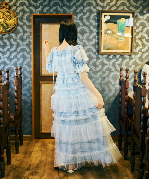 kutir(クティール)の「【クティールとレトロ】ティアードフリルチュールキャミワンピース(ワンピース・レディース・グレー/ピンク/ブルー/オフホワイト・FREE)」の22枚目の写真