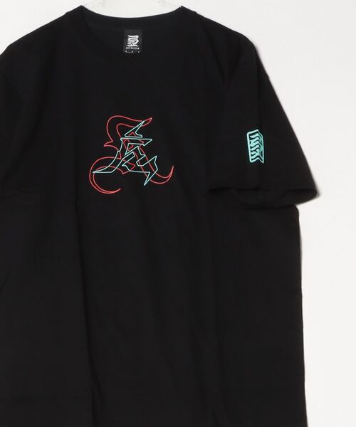 Mag.(マグ)の「【KINJAZ】Graphic T(Tシャツ/カットソー・メンズ・ホワイト/ブラック・LARGE/MEDIUM)」の4枚目の写真