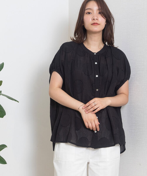 POU DOU DOU（プードゥドゥ）の「＜madeinINDIA＞サークルカットドビーブラウス（シャツ/ブラウス・レディース・ライトブルー/ブラック/オフホワイト・M）」の20枚目の写真