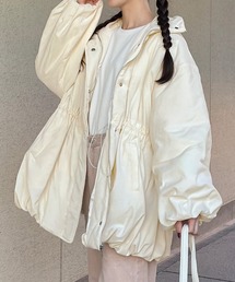 中綿ドロストバルーンコート
