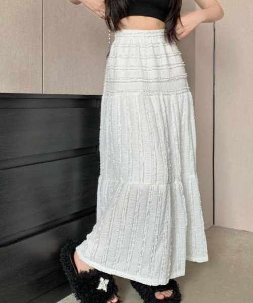 Achic(アシック)の「切り替えレースフレアロング丈スカート(スカート・レディース・ホワイト/アイボリー/ブラック・M)」の11枚目の写真
