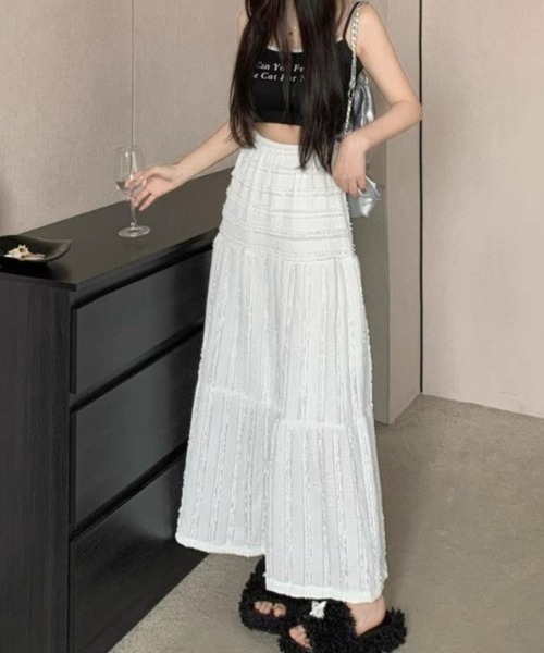 Achic(アシック)の「切り替えレースフレアロング丈スカート(スカート・レディース・ホワイト/アイボリー/ブラック・M)」の16枚目の写真