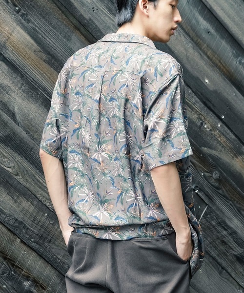 roial（ロイアル）の「SS SHIRT/ROIAL(ロイアル)ボタニカル総柄半袖シャツ（シャツ/ブラウス・メンズ・オフホワイト/ブラウン・X-LARGE/LARGE/MEDIUM）」の14枚目の写真
