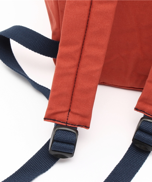 LBC(エルビーシー)の「【ESPEROS】Classic (バックパック/リュック・レディース・ネイビー/ベージュ/チャコールグレー/ワインレッド/ライトカーキ/ブラウン/ダークブラウン/オリーブ/ライトブルー/オレンジ・ONE SIZE)」の13枚目の写真