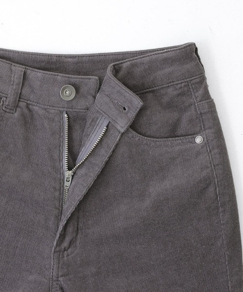 n'OrLABEL(ノアールレーベル)の「コーデュロイスキニーパンツ(その他パンツ・レディース・グレー/ブラック/ブラウン・3L/LL/L/M/S)」の5枚目の写真