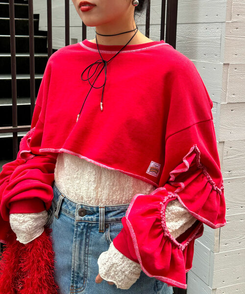 HELLO.SANFRANCISCO（ハローサンフランシスコ）の「【HELLO.SANFRANCISCO】カットアウトフリルトップス（Tシャツ/カットソー・レディース・レッド/ベージュ/ネイビー・ONE SIZE）」の5枚目の写真