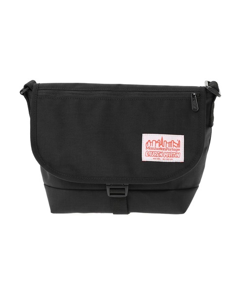 Manhattan Portage(マンハッタンポーテージ)の「Nylon Messenger Bag JR Flap Zipper Pocket Vinyl Lining Lauren Martin(メッセンジャーバッグ・メンズ・ブラック・SMALL)」の3枚目の写真