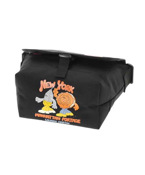 Manhattan Portage(マンハッタンポーテージ)の「Nylon Messenger Bag JR Flap Zipper Pocket Vinyl Lining Lauren Martin(メッセンジャーバッグ・メンズ・ブラック・SMALL)」の12枚目の写真