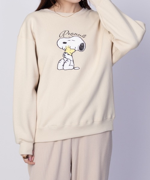 PEANUTS(ピーナッツ)の「PEANUTS スヌーピー さがら刺繍 ルーズシルエットトレーナー(スウェット・レディース・ベージュ/ブラック/クリーム/杢グレー・フリー)」の22枚目の写真