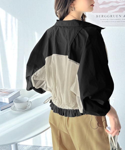 classicalelf(クラシカルエルフ)の「柔らかなシアーが魅力。軽量ナイロン異素材ドッキングギャザー使いスタンドカラーブルゾン(ナイロンジャケット・レディース・ブラック×グレー/ブラック系その他/ベージュ系その他・X-LARGE/SMALL/MEDIUM/LARGE)」の19枚目の写真