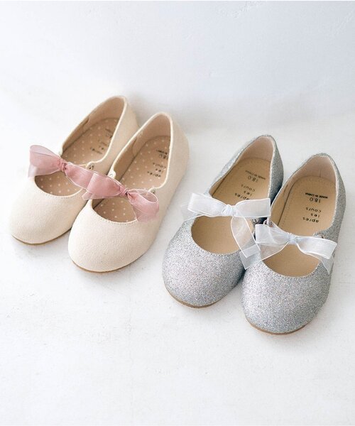 apres les cours（アプレレクール）の「リボンストラップパンプス（パンプス・キッズ・アイボリー/シルバー・16/15 /14/20/19/18/17）」の11枚目の写真