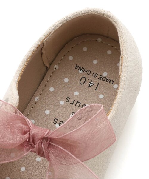 apres les cours（アプレレクール）の「リボンストラップパンプス（パンプス・キッズ・アイボリー/シルバー・16/15 /14/20/19/18/17）」の19枚目の写真