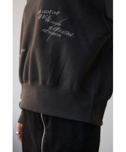 AZUL by moussy(アズールバイマウジー)の「ランダムロゴウラケトップス(スウェット・レディース・オフホワイト/チャコールグレー・FREE)」の13枚目の写真