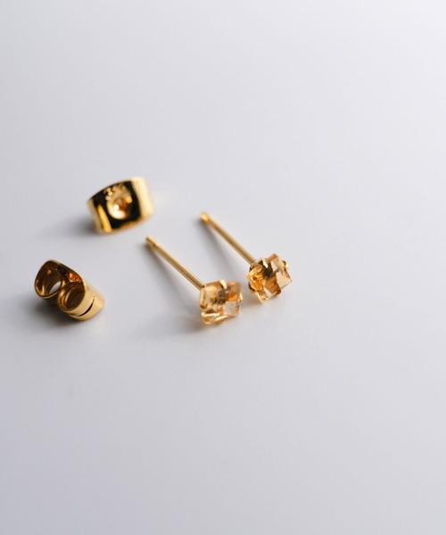 CERCA(チェルカ)の「SARINOHANA/天然石スクエアピアス/サージカルステンレス(ピアス(両耳用)・レディース・B/C/D/E/A・FREE)」の6枚目の写真