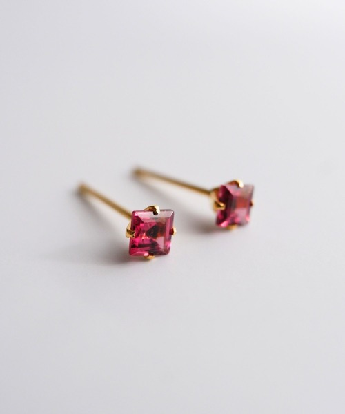 CERCA(チェルカ)の「SARINOHANA/天然石スクエアピアス/サージカルステンレス(ピアス(両耳用)・レディース・B/C/D/E/A・FREE)」の9枚目の写真
