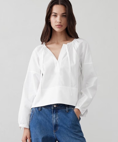 BANANA REPUBLIC FACTORY STORE(バナナリパブリック ファクトリーストア)の「BANANA REPUBLIC FACTORY STORE シャーリングポップオーバーシャツ(シャツ/ブラウス・レディース・グリーン/ホワイト/ブルー/ブラック・XS/S/M/L)」の1枚目の写真