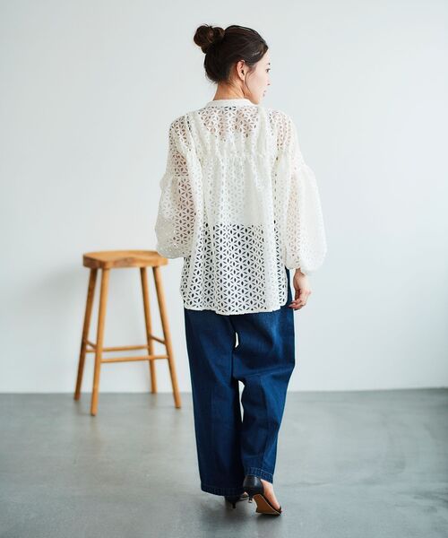 le.coeur blanc（ルクールブラン）の「TORRAZZO DONNA 別注レースブラウス（シャツ/ブラウス・レディース・ホワイト/ブラック・38）」の7枚目の写真