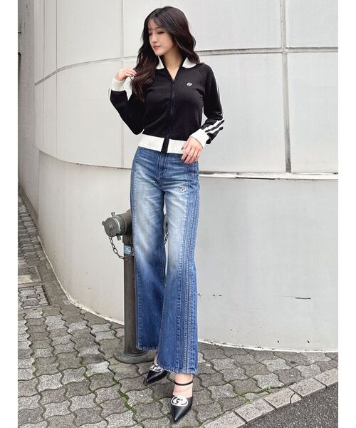 GYDA（ジェイダ）の「GDアームラインニットブルゾン（カーディガン/ボレロ・レディース・ブラック/チャコールグレー/オフホワイト・FREE）」の6枚目の写真