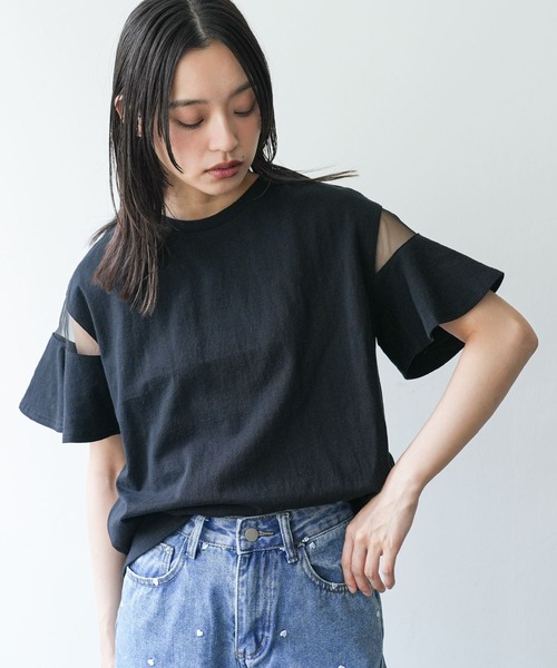 mili an deni(ミリアンデニ)の「シースルーフレアスリーブTシャツ(Tシャツ/カットソー・レディース・オフホワイト/ブラック・M)」の2枚目の写真