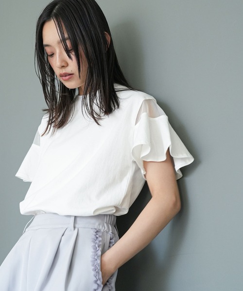 mili an deni(ミリアンデニ)の「シースルーフレアスリーブTシャツ(Tシャツ/カットソー・レディース・オフホワイト/ブラック・M)」の4枚目の写真