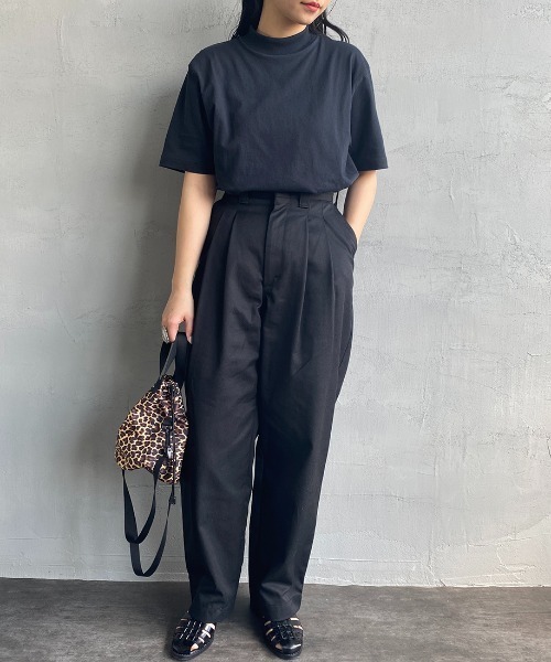 HANES（ヘインズ）の「[HANES/ヘインズ] ショートスリーブ モックネックTシャツ（Tシャツ/カットソー・レディース・ブラック/ホワイト・S/M）」の4枚目の写真