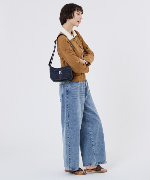LeSportsac(レスポートサック)の「SMALL EVERYDAY BAG ディープシーブルー(ショルダーバッグ・レディース・ブルー・FREE)」の3枚目の写真
