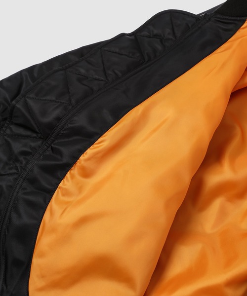 ANREALAGE(アンリアレイジ)の「BALL MA-1(NYLON)(MA-1・メンズ・カーキ/ブラック・48/46/38)」の6枚目の写真