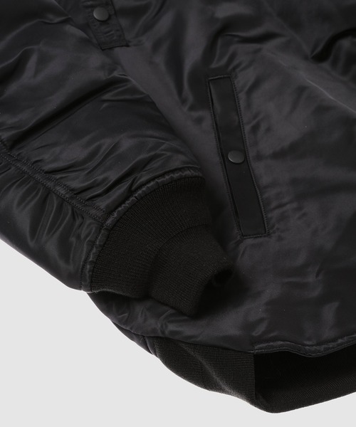 ANREALAGE(アンリアレイジ)の「BALL MA-1(NYLON)(MA-1・メンズ・カーキ/ブラック・48/46/38)」の9枚目の写真