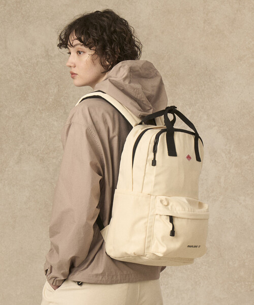 DANTON（ダントン）の「POLYESTER TWILL BACKPACK〈PEUPLIERS 17〉（バックパック/リュック・レディース・ブラック/オリーブ/ブルー/アイボリー・-）」の12枚目の写真