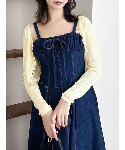 dazzlin(ダズリン)の「レースホックショートカーデ(カーディガン/ボレロ・レディース・ブラック/オフホワイト/イエロー/グリーン/ネイビー・FREE)」の5枚目の写真