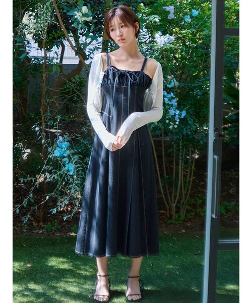 dazzlin(ダズリン)の「レースホックショートカーデ(カーディガン/ボレロ・レディース・ブラック/オフホワイト/イエロー/グリーン/ネイビー・FREE)」の22枚目の写真