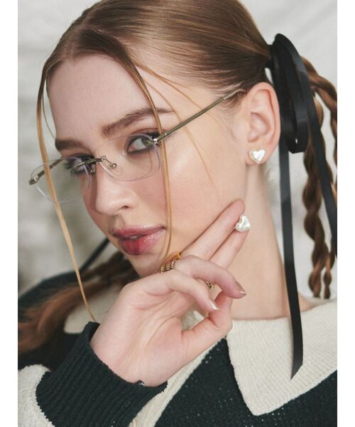 EVRIS（エヴリス）の「クリアレンズサングラス（サングラス・レディース・シルバー・FREE）」の15枚目の写真