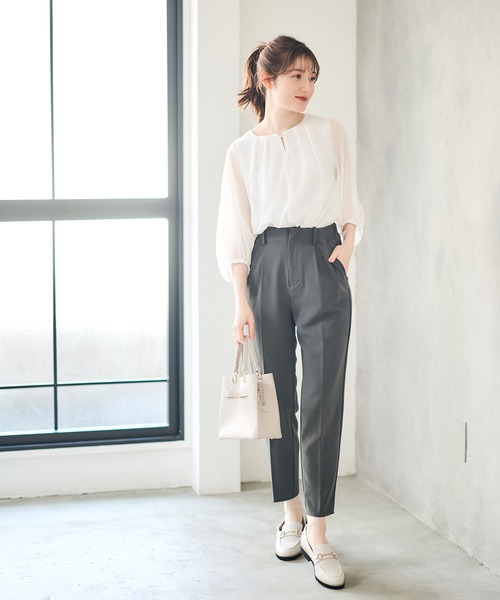 12Twelve Agenda(トゥエルブ アジェンダ)の「ウォッシャブルテーパードパンツ(その他パンツ・レディース・アイボリー/グレイッシュベージュ/チャコールグレー・S/M)」の20枚目の写真