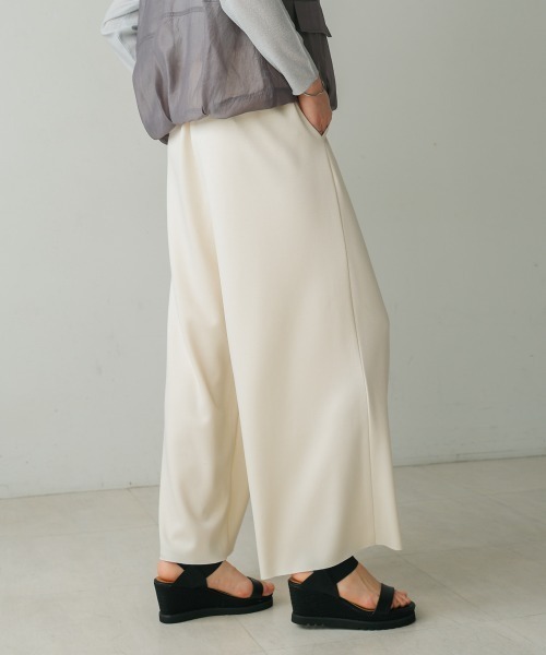 Bou Jeloud(ブージュルード)の「パウンドストレッチセミワイドパンツ(その他パンツ・レディース・パープル/アイボリー/ブラック・FREE)」の10枚目の写真