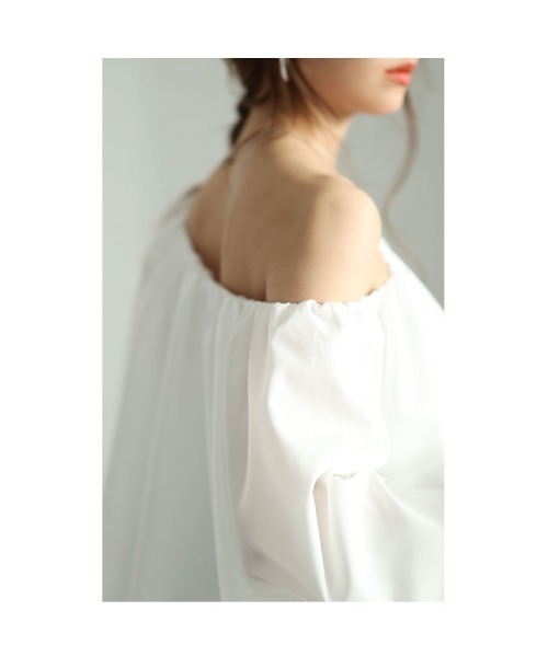 Sawa a la mode(サワアラモード)の「ブロードオフショルバルーンブラウス(シャツ/ブラウス・レディース・オフホワイト/ブラック/ピンク・FREE)」の10枚目の写真