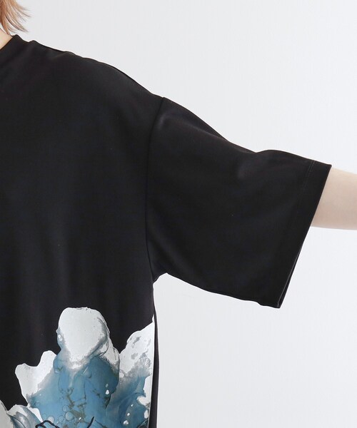 tk.TAKEO KIKUCHI（ティーケータケオキクチ）の「バブルアートフラワーTシャツ（Tシャツ/カットソー・メンズ・ホワイト/ネイビー/ブラック・03/02）」の5枚目の写真